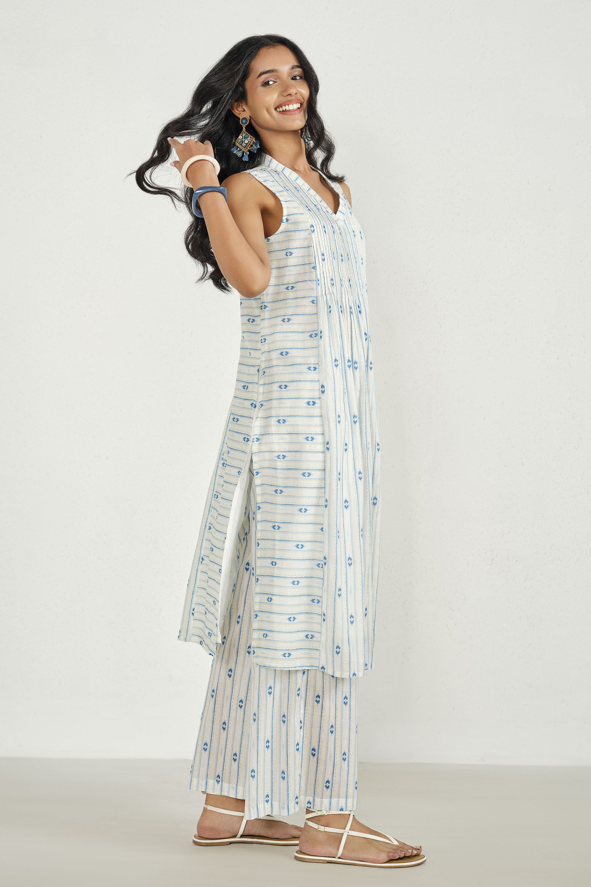 Sharvari Cotton Kurta Set, White, image 4